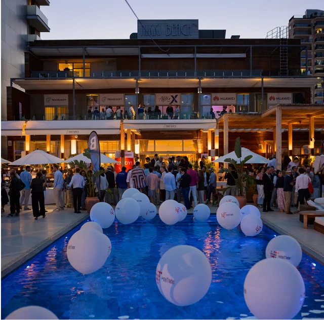 team travelgate image f